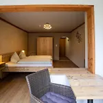 Tyrol Hotel