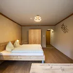 Hotel Tyrol 3*