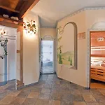 Tyrol Hotel 3*