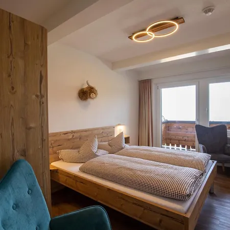 Hotel Tyrol