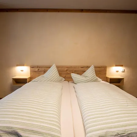 Hotel Tyrol
