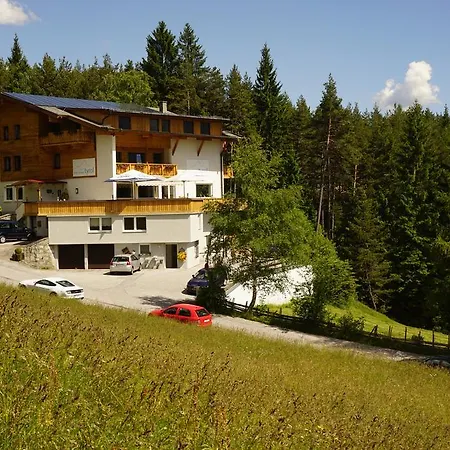 Hotel Tyrol 3*